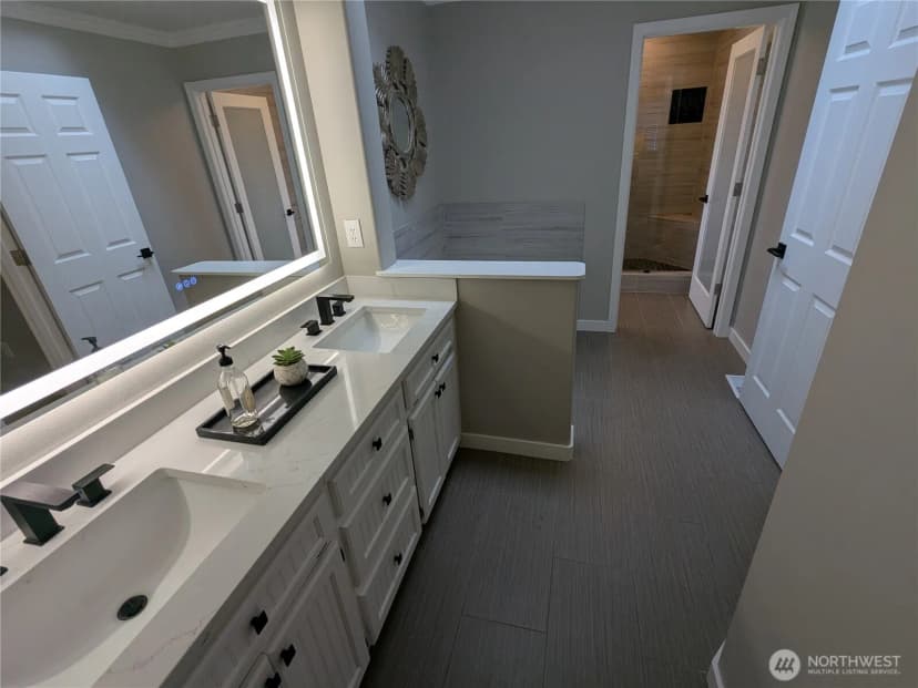 Property photo for 17604 Muirfield Court, Arlington photo 31