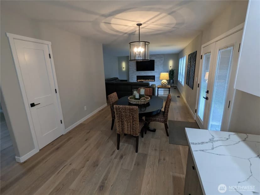 Property photo for 17604 Muirfield Court, Arlington photo 15