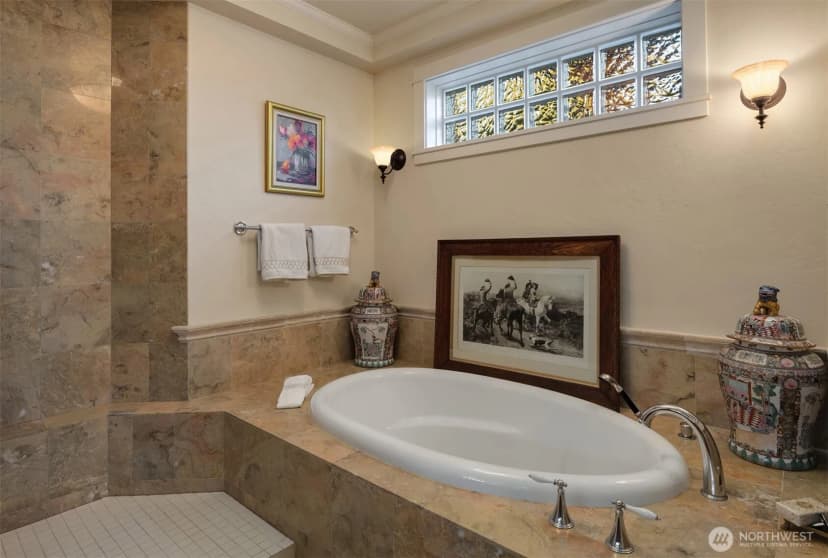 Property photo for 16 Enatai Drive, Bellevue photo 27