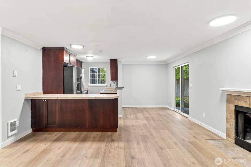 Property photo for 1814 S 286th Lane #p101, Federal Way photo 6