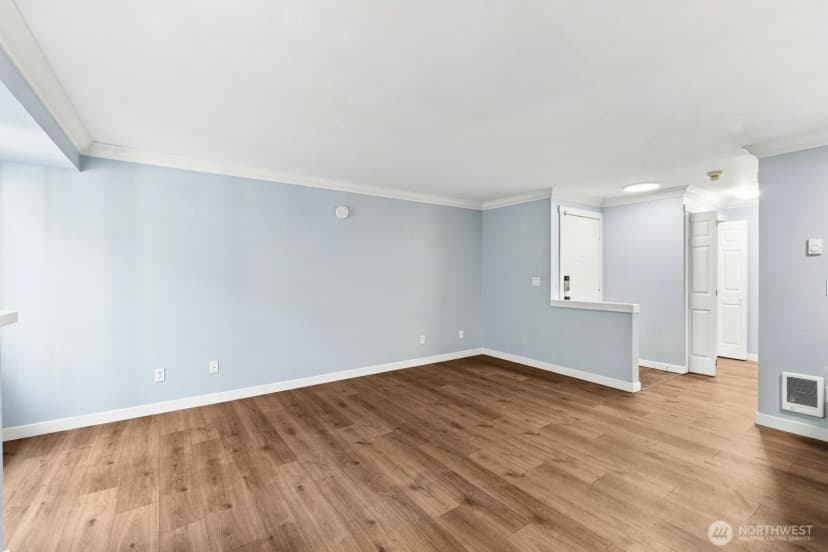 Property photo for 1814 S 286th Lane #p101, Federal Way photo 8