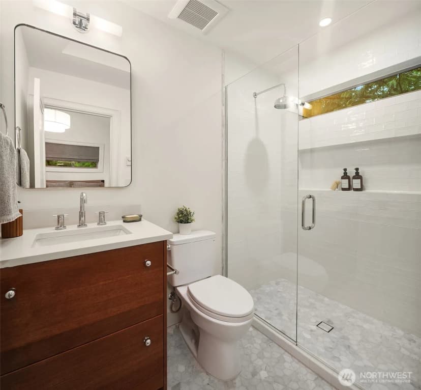 Property photo for 22706 92nd Avenue W #b, Edmonds photo 16