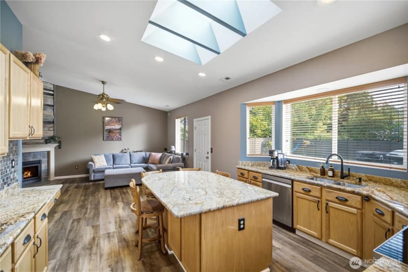 Property photo for 21802 114th Street E, Bonney Lake photo 12