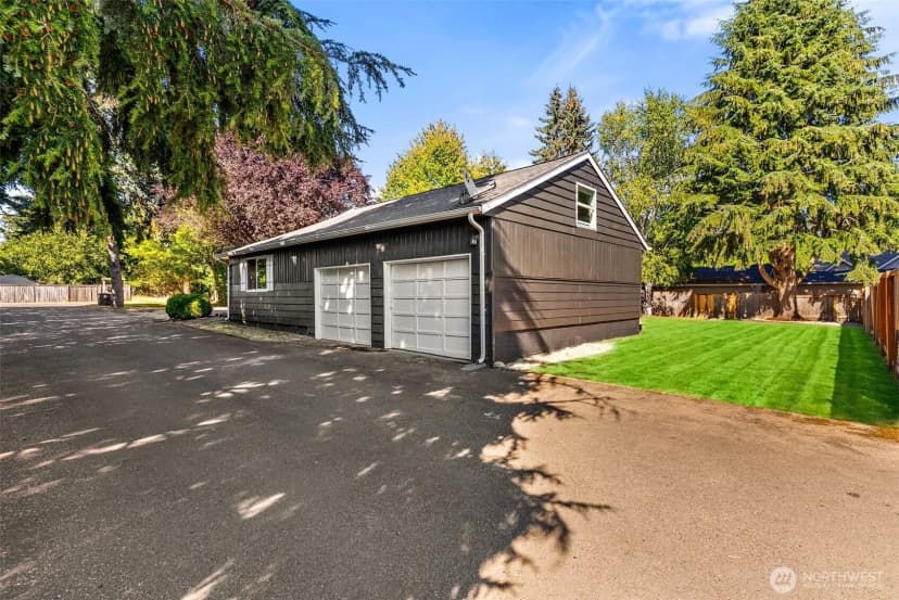 Property photo for 5025 45th Avenue Se, Lacey photo 39