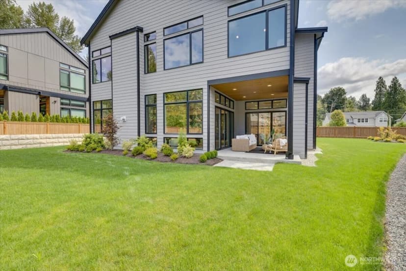 Property photo for 23018 30th Drive Se, Bothell photo 36
