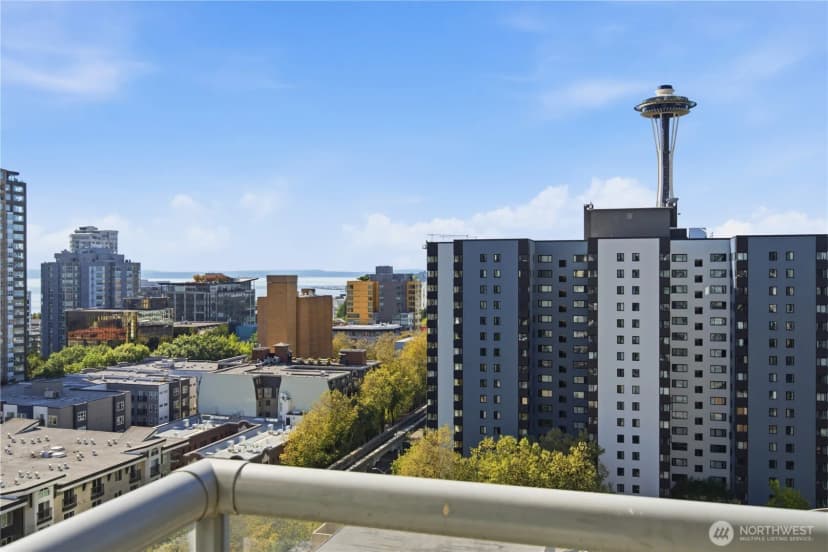 Property photo for 583 Battery Street #1505n, Seattle photo 10