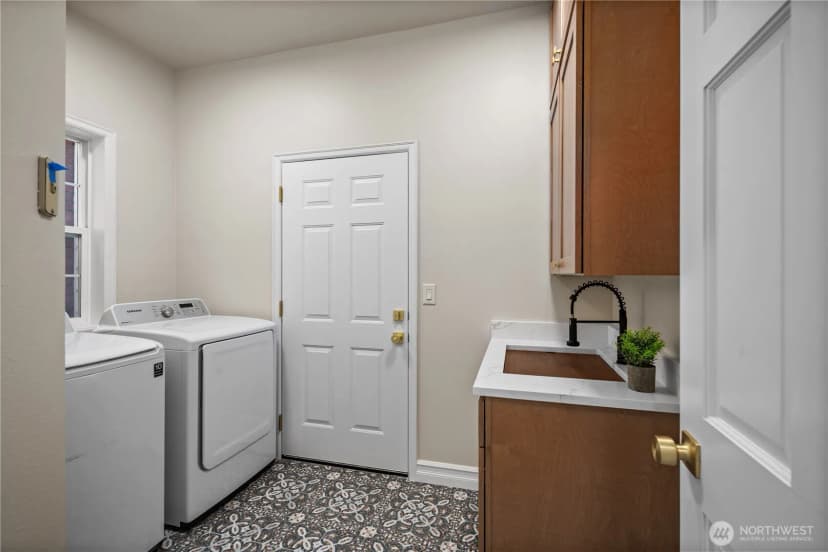 Property photo for 13106 Bracken Fern Drive Nw, Gig Harbor photo 23