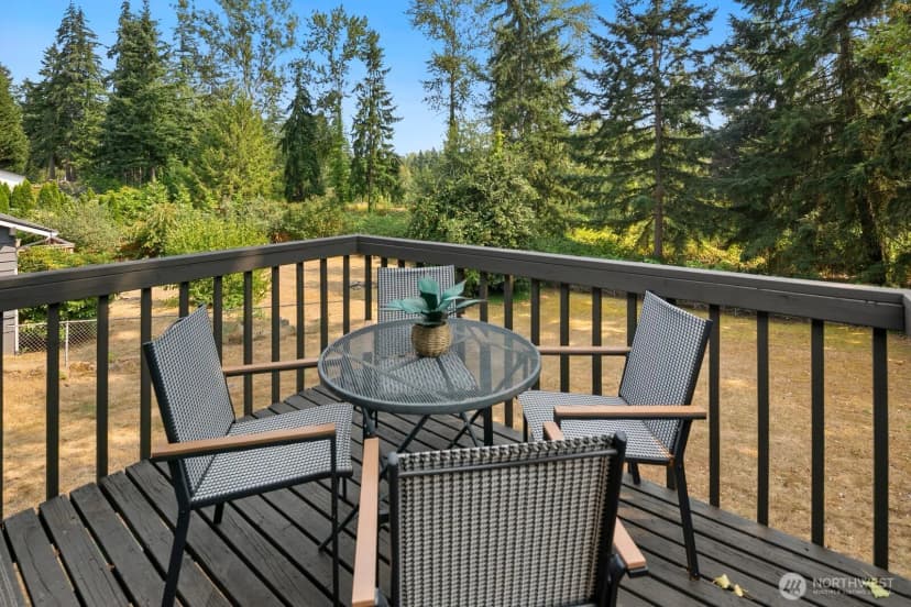Property photo for 11213 Ne 112th St, Kirkland photo 25