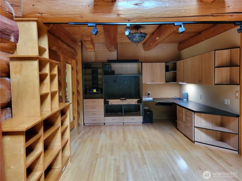 Property photo for 163 Eadon Road, Toledo photo 11