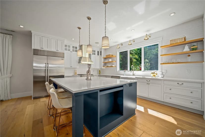 Property photo for 5027 48th Avenue Ne, Seattle photo 11