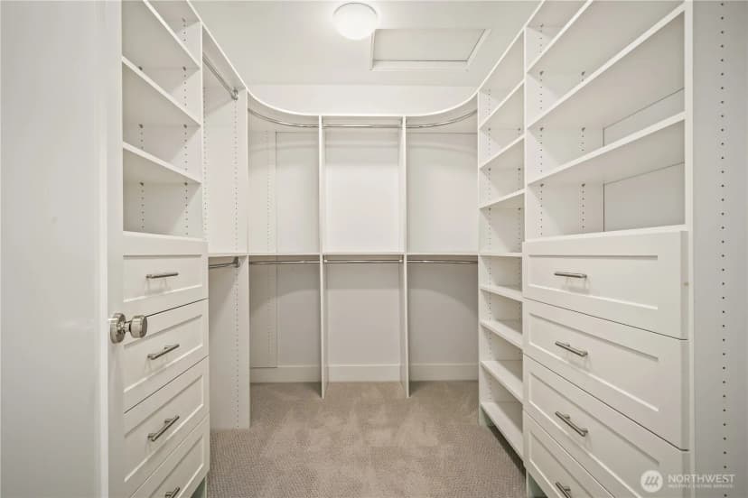 Property photo for 5027 48th Avenue Ne, Seattle photo 25