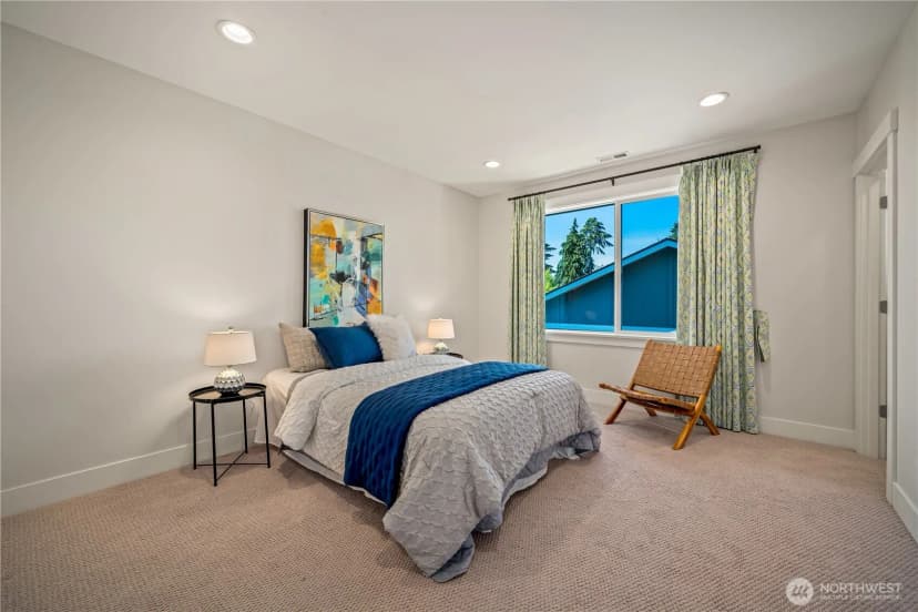 Property photo for 5027 48th Avenue Ne, Seattle photo 26