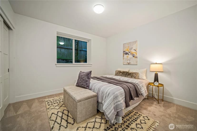 Property photo for 5027 48th Avenue Ne, Seattle photo 33