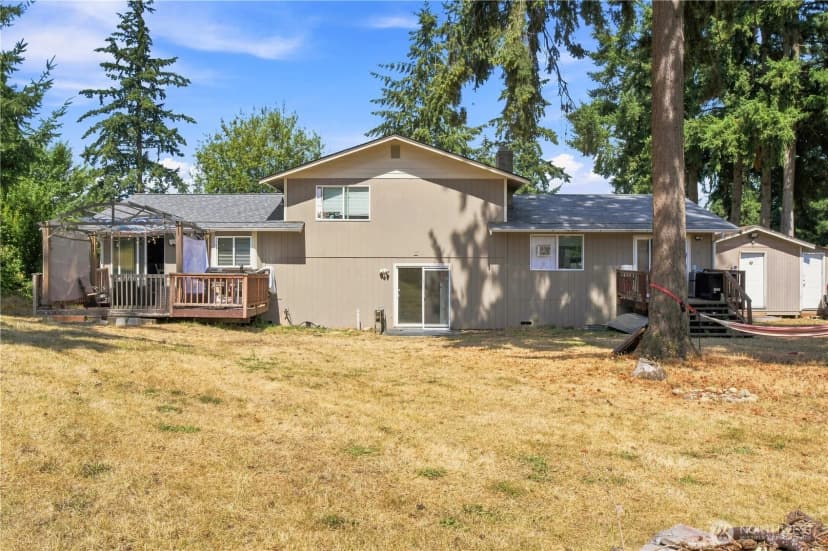 Property photo for 1520 156th Street Ct E, Tacoma photo 27
