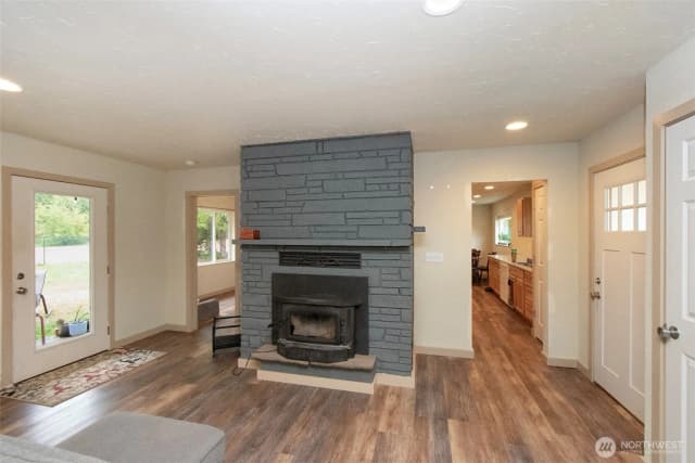 Property photo for 415 N Lees Creek Road, Port Angeles photo 3