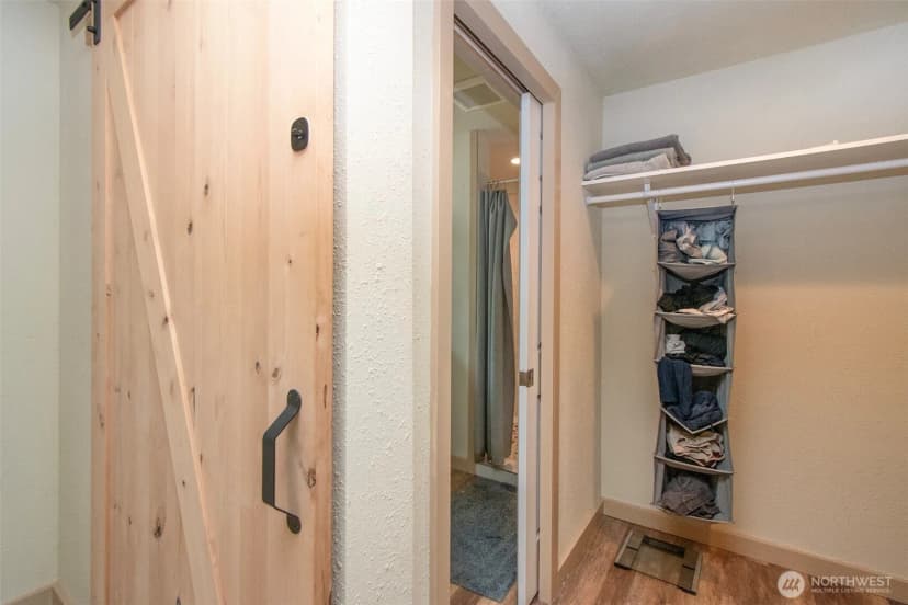 Property photo for 415 N Lees Creek Road, Port Angeles photo 12