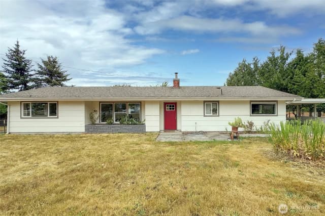 Property photo for 415 N Lees Creek Road, Port Angeles photo 2