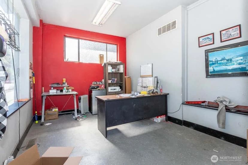 Property photo for 3815 Rainier Avenue S, Seattle photo 3
