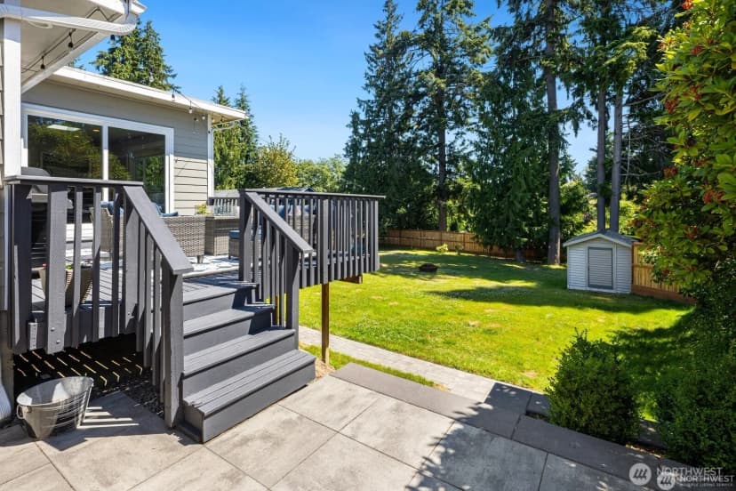 Property photo for 5011 Seahurst Avenue, Everett photo 30