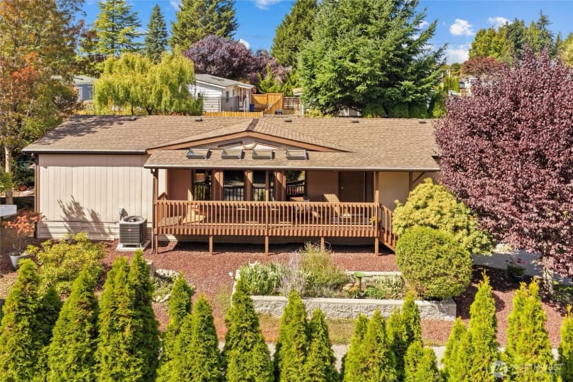 Property photo for 19701 128th Court Ne, Bothell photo 25