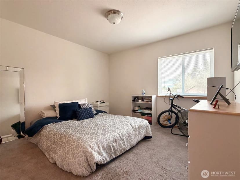 Property photo for 2228 Tacoma Avenue, Bridgeport photo 30