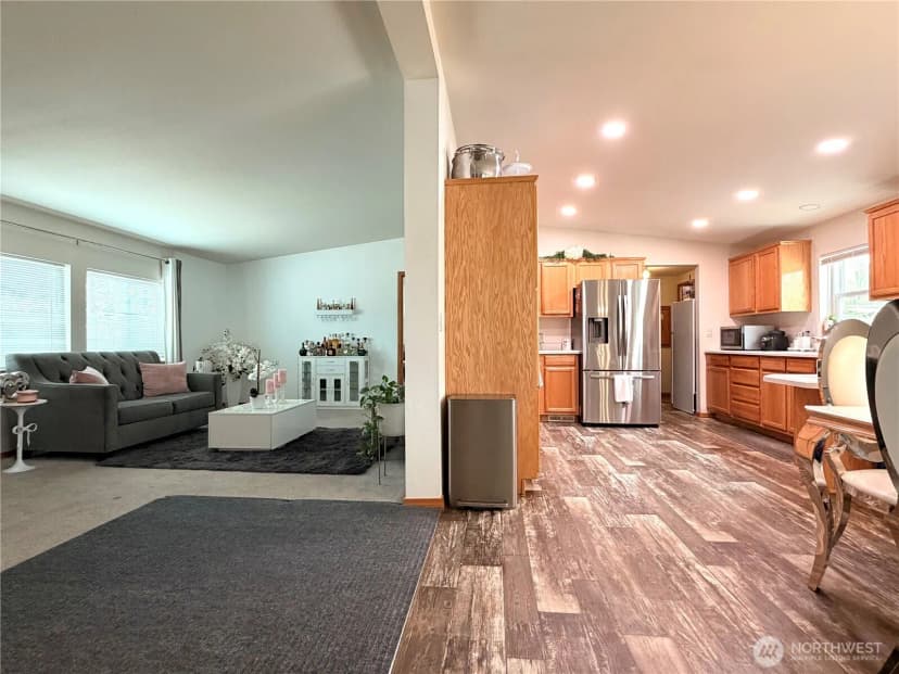 Property photo for 2228 Tacoma Avenue, Bridgeport photo 8