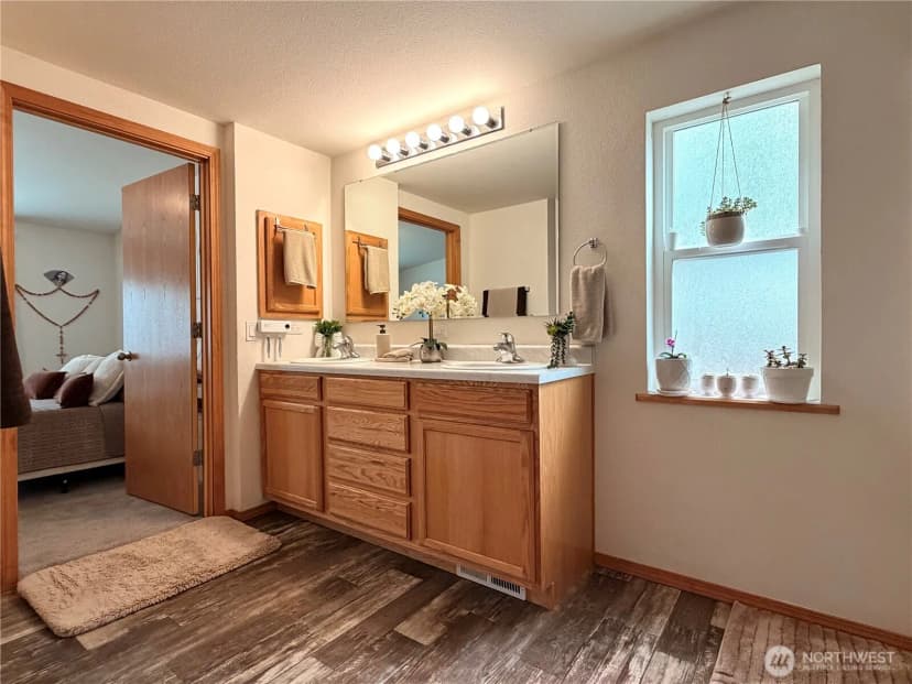 Property photo for 2228 Tacoma Avenue, Bridgeport photo 20