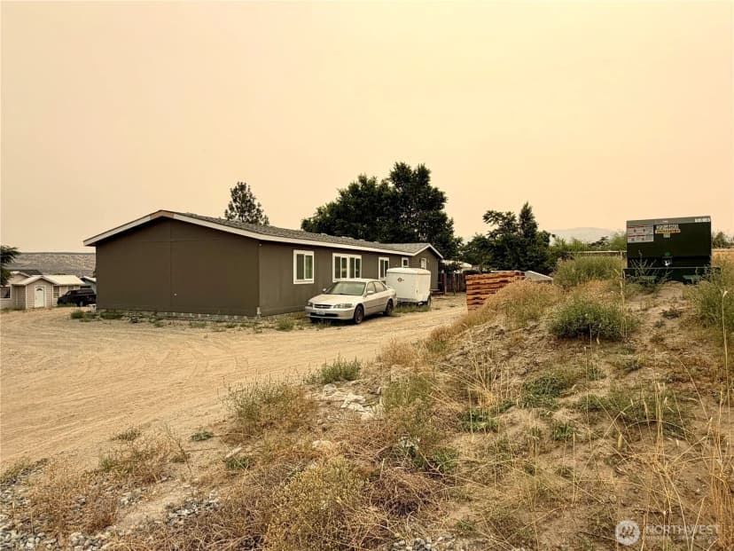 Property photo for 2228 Tacoma Avenue, Bridgeport photo 39
