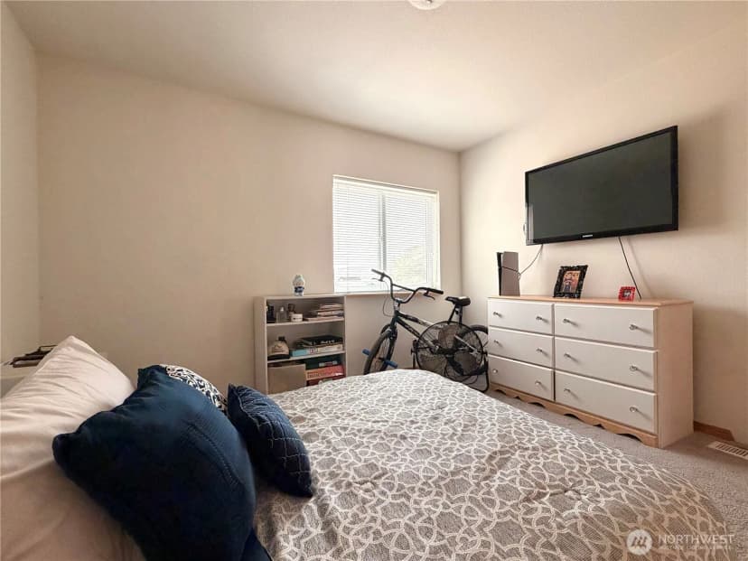 Property photo for 2228 Tacoma Avenue, Bridgeport photo 31