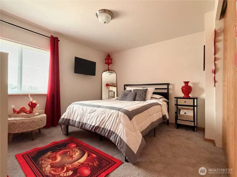 Property photo for 2228 Tacoma Avenue, Bridgeport photo 36