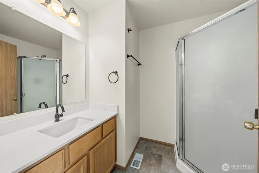 Property photo for 1225 202nd Street Ct E, Spanaway photo 19