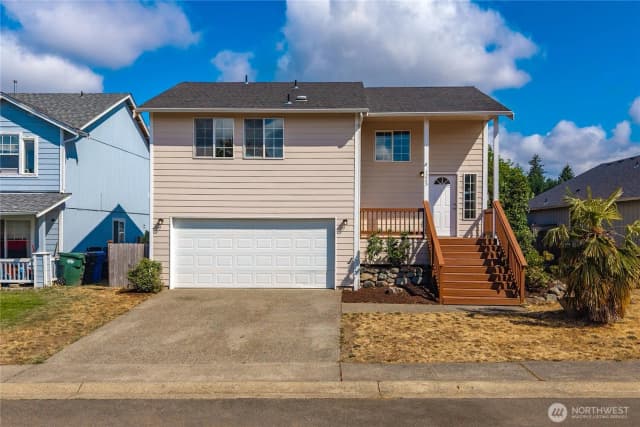 Property photo for 1225 202nd Street Ct E, Spanaway photo 2