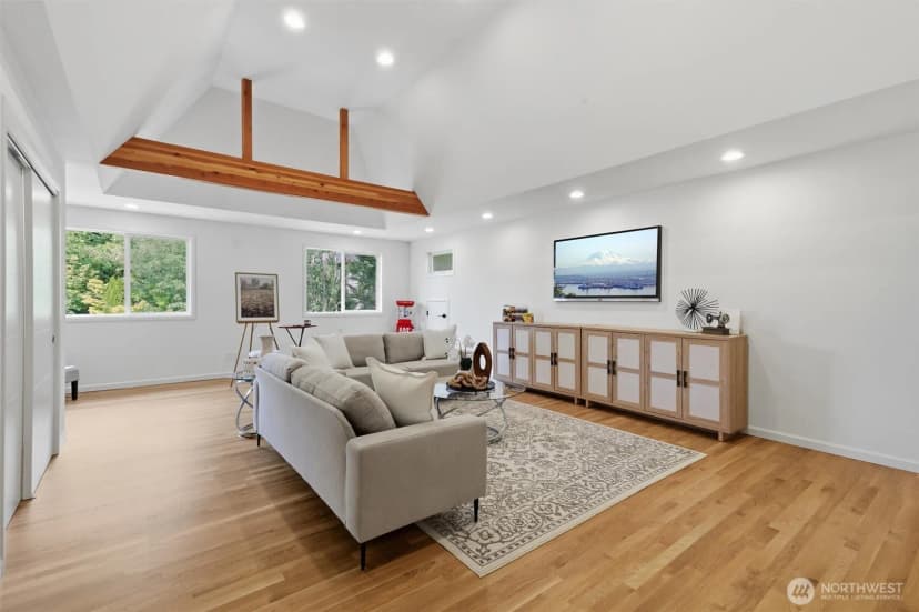 Property photo for 26440 Se 22nd Street, Sammamish photo 35