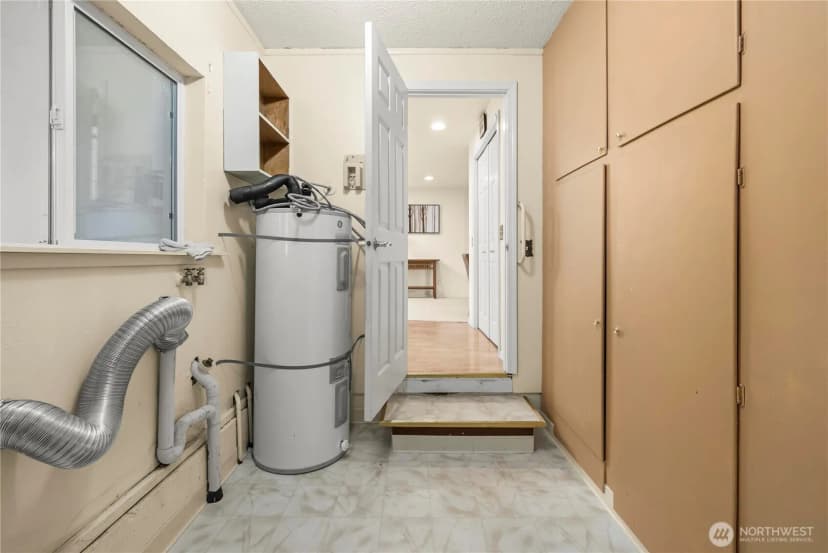 Property photo for 625 175th Street S, Spanaway photo 23