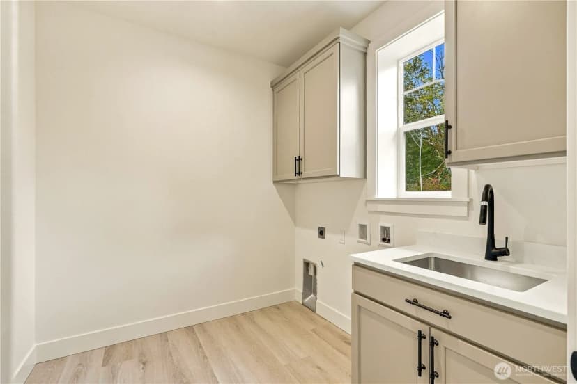 Property photo for 1010 154th Avenue Ne, Snohomish photo 29