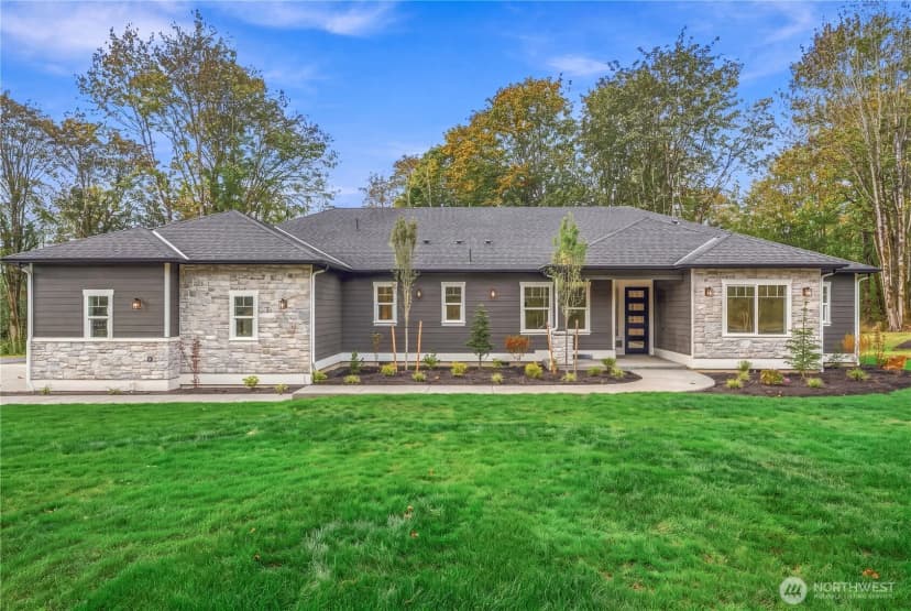 Property photo for 1010 154th Avenue Ne, Snohomish