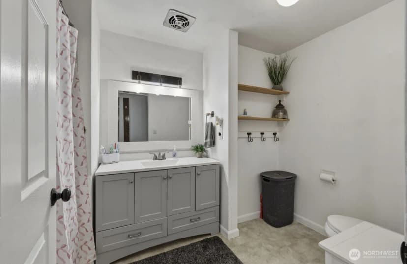 Property photo for 410 T Street Se, Tumwater photo 13