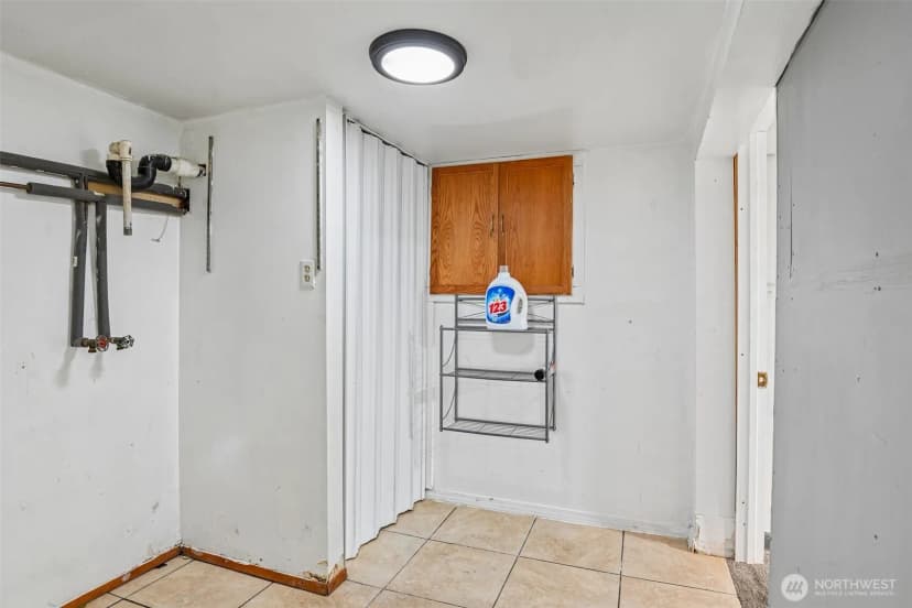 Property photo for 8703 16th Avenue Sw, Seattle photo 25