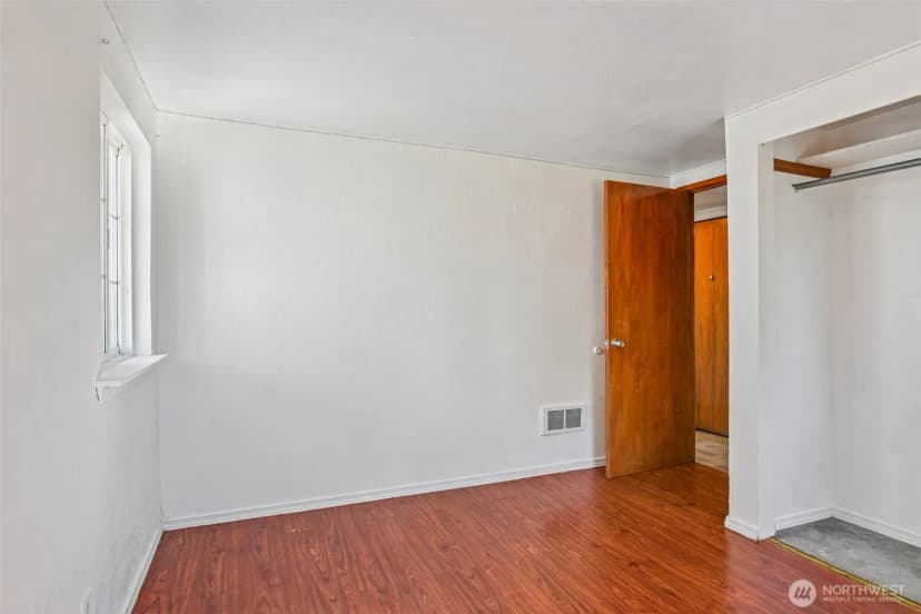 Property photo for 8703 16th Avenue Sw, Seattle photo 18