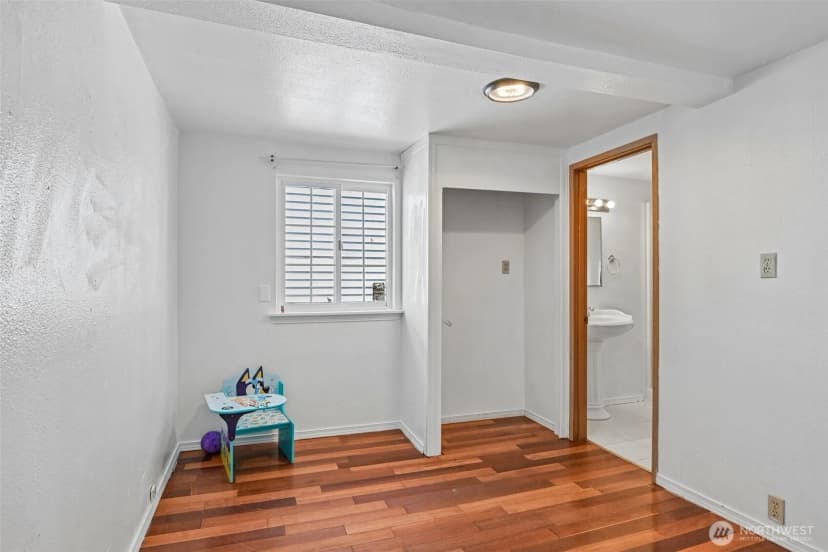 Property photo for 8703 16th Avenue Sw, Seattle photo 21