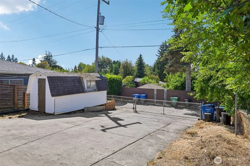 Property photo for 8703 16th Avenue Sw, Seattle photo 31