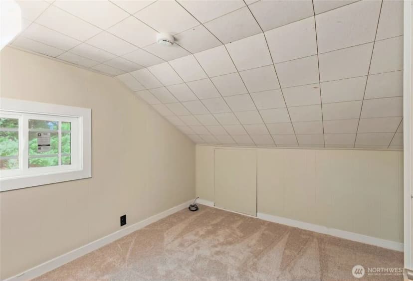 Property photo for 10655 132nd Avenue Ne, Kirkland photo 11