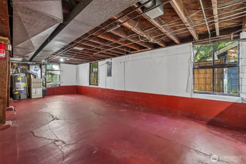 Property photo for 929 13th Avenue E, Seattle photo 35