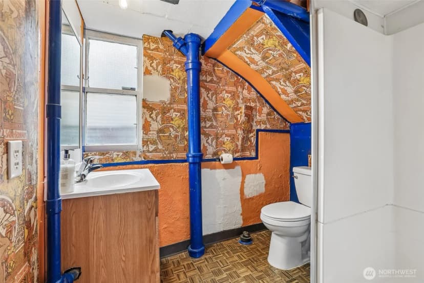 Property photo for 929 13th Avenue E, Seattle photo 38