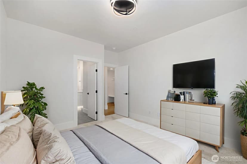 Property photo for 16211 Simonds Road Ne, Kenmore photo 10