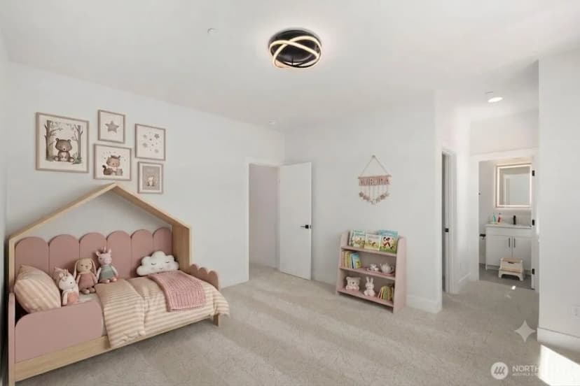Property photo for 16211 Simonds Road Ne, Kenmore photo 20
