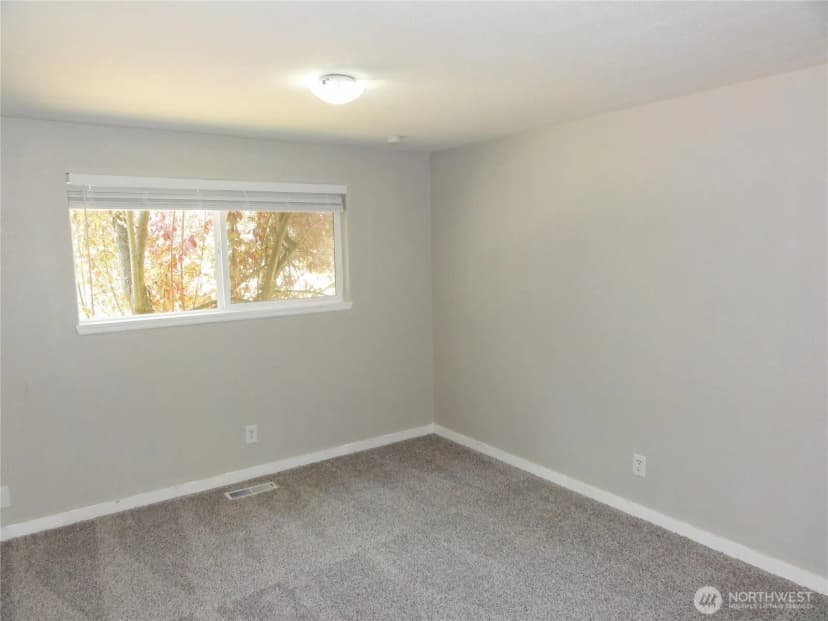 Property photo for 3646 S 292nd Place, Auburn photo 9