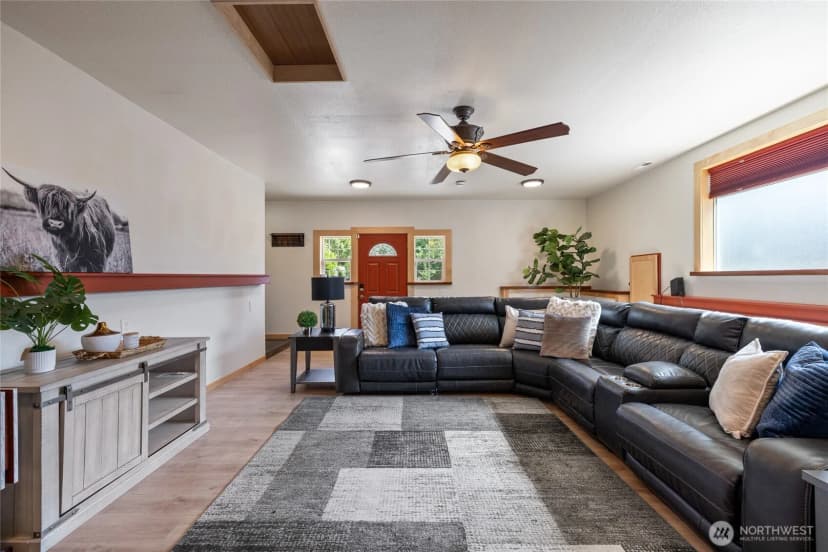 Property photo for 20708 63rd Avenue E, Spanaway photo 23