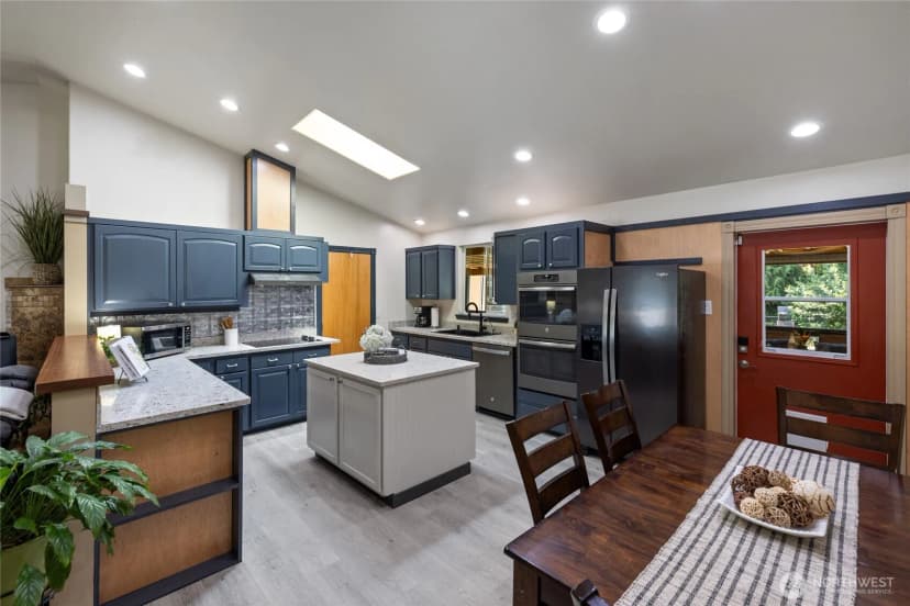 Property photo for 20708 63rd Avenue E, Spanaway photo 6