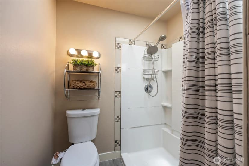 Property photo for 20708 63rd Avenue E, Spanaway photo 18